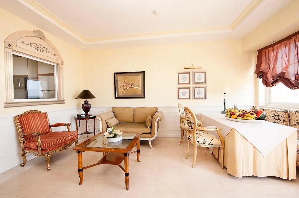 Apartamentos Guadalpin Boutique Marbella
