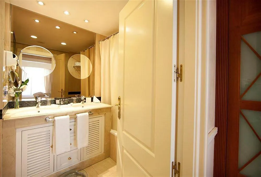 Apartamentos Guadalpin Boutique Marbella