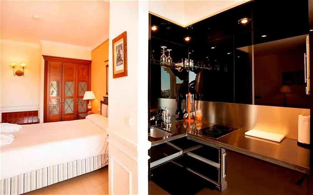 Apartamentos Guadalpin Boutique Marbella Espanha